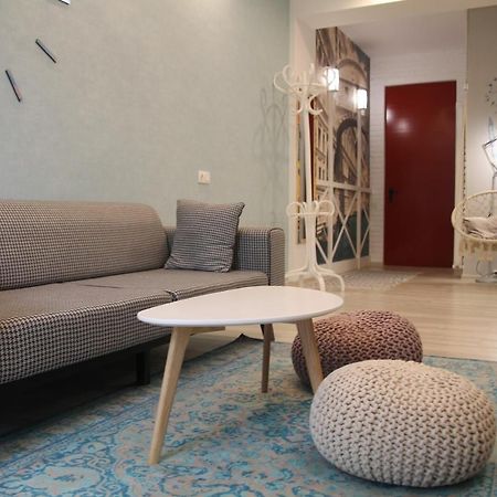 Cozy Apartment In Vake Tbilisi Eksteriør bilde