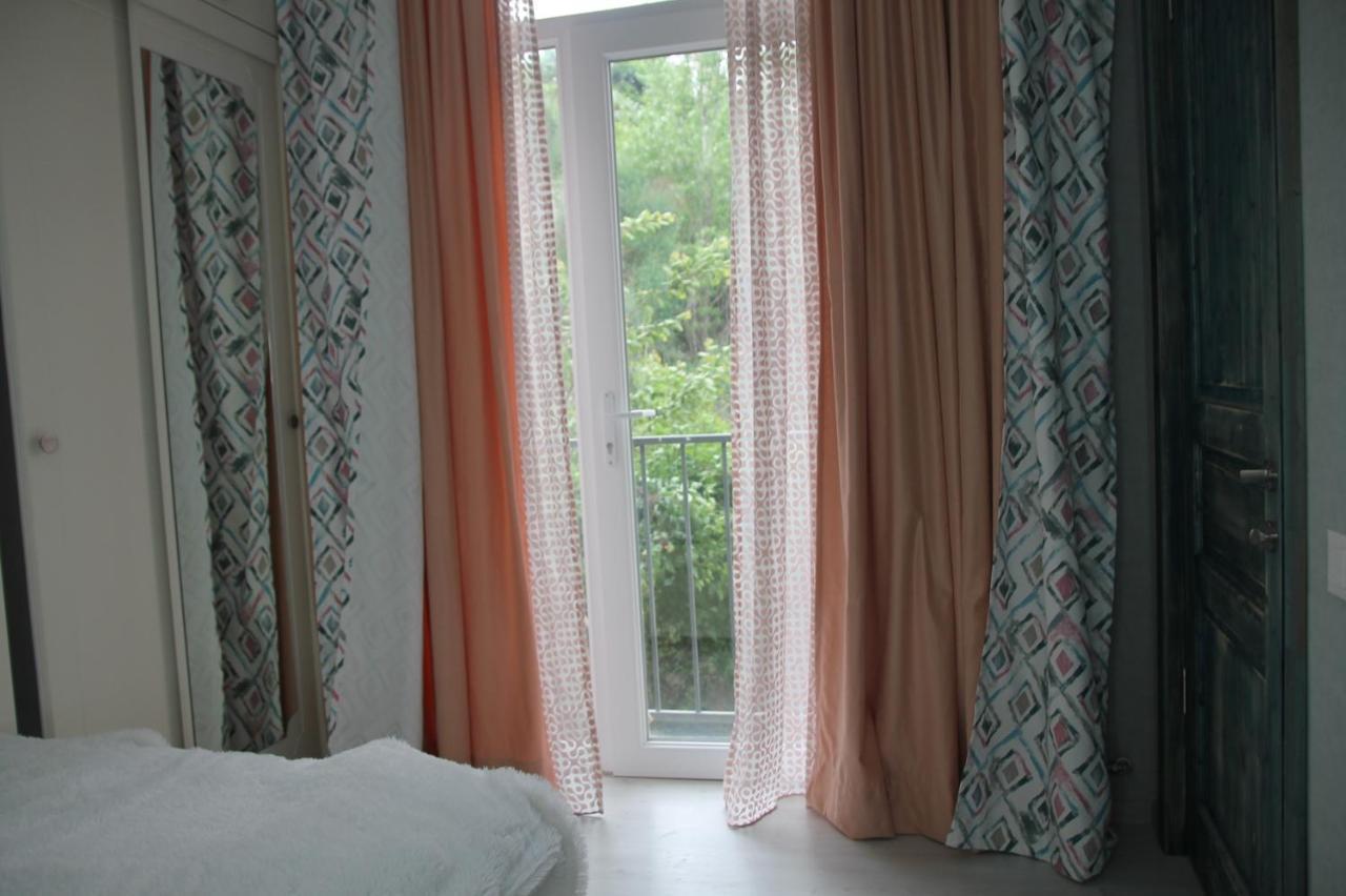 Cozy Apartment In Vake Tbilisi Eksteriør bilde