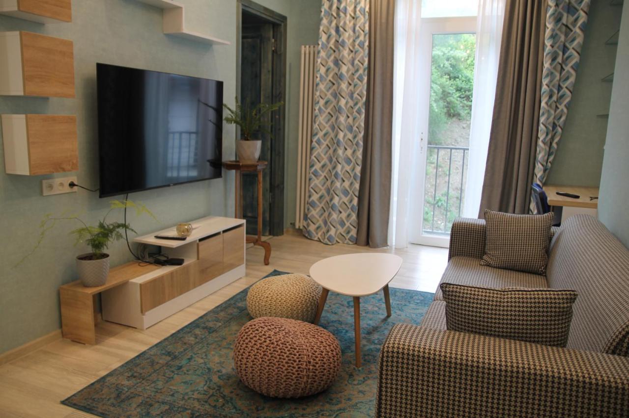 Cozy Apartment In Vake Tbilisi Eksteriør bilde
